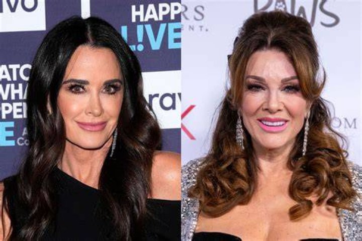 Kyle Richards Lisa Vanderpump Lisa Rinna