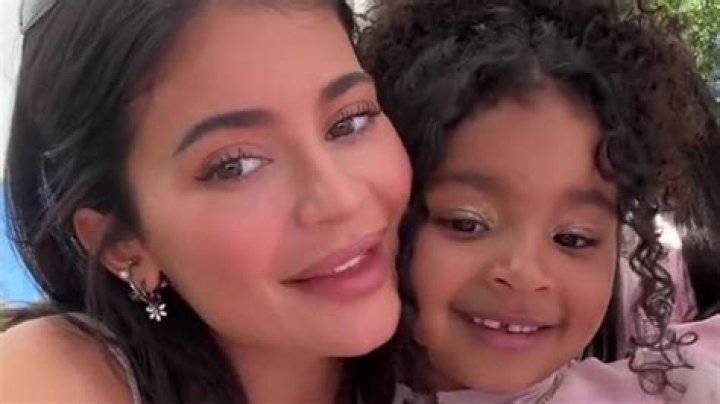 kylie-5