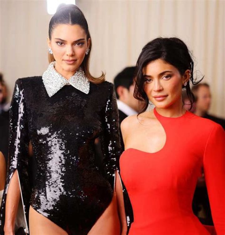 Kylie Jenner and Kendall Jenner were spotted out in NYC on Saturday night, as they headed to Jaden Smith's concert. Kylie was completely showing off in a tight Alexander Wang bodysuit, flaunting her incredible snap back after her baby. Kendall flashed her abs and amazing legs in a crop top and skinny jeans . Pictured: Kylie Jenner, Kendall Jenner Ref: SPL1692393 050518 Picture by: 247PAPS.TV / Splash News Splash News and Pictures Los Angeles:310-821-2666 New York:212-619-2666 London:870-934-2666 