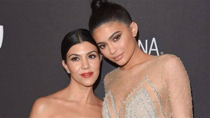 Kylie Jenner Vs. Kourtney Kardashian In Black Athletic Wear