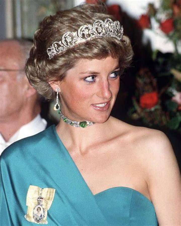 Lady Diana Spencer Princess Of Wales Before Marriage 1980 Only Lady Diana Spencer At Her Flat Today....royalty Pkt 559 - 97690 Lp3d