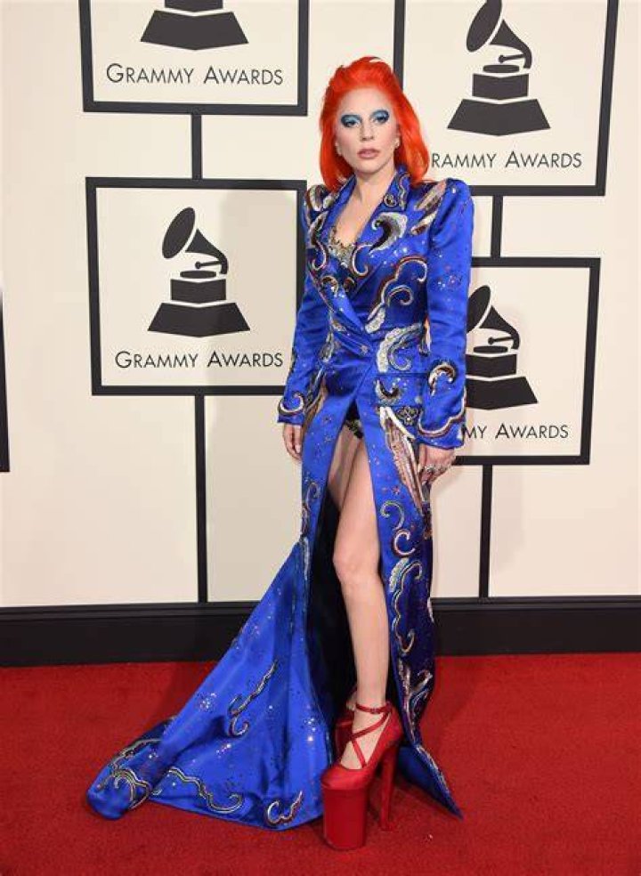 lady-gaga-grammys-2016-grammy-awards-best-dressed