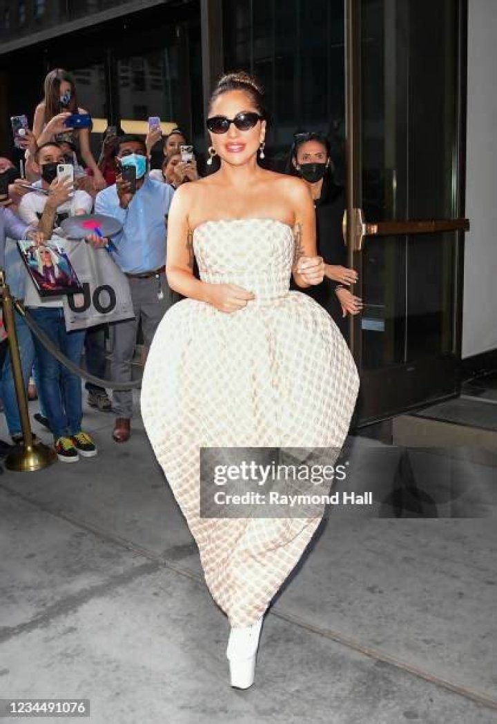 Lady Gaga Outside NYC Hotel