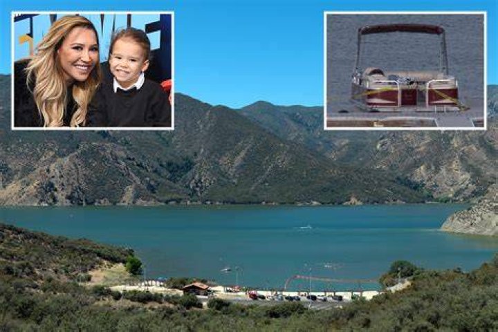 Lake Piru, CA - *EXCLUSIVE* - Naya Rivera's ex Ryan Dorsey makes it Lake Piru today to meet with Naya's family including her mom, dad and brother who have been at the lake all morning for the continued search and rescue for Naya. Ryan can be seen very emotional along with all the family members as they try to come to grips with every bit of time passing by, with the hopes of finding Naya becoming slimmer. Naya's brother and dad George appeared to lead the way in some type of respect to connecting with Naya one more time by jumping in the water for what looked like a spiritual moment for the family. Pictured: Ryan Dorsey BACKGRID USA 11 JULY 2020 USA: +1 310 798 9111 / UK: +44 208 344 2007 / *UK Clients - Pictures Containing Children Please Pixelate Face Prior To Publication*