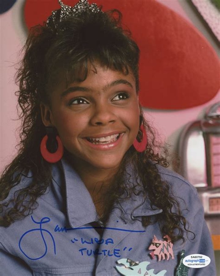 Lark Voorhies