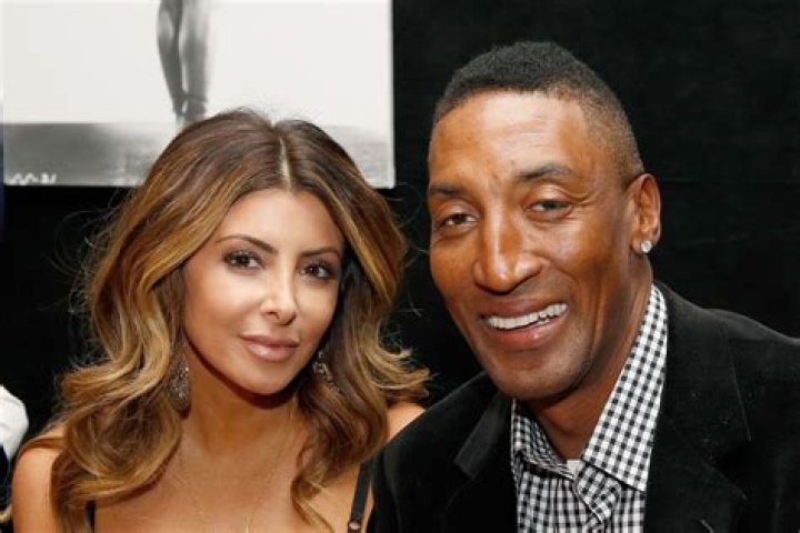 Larsa & Scottie Pippen with their kids