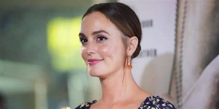Leighton Meester Preps For Back To School With GoGo squeeZ Benefiting Feeding America