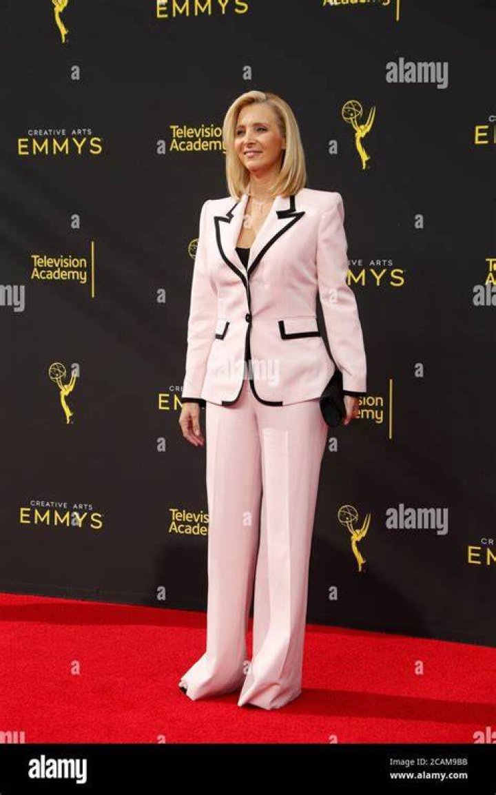 Lisa Kudrow at the 2019 Creative Arts Emmy Awards