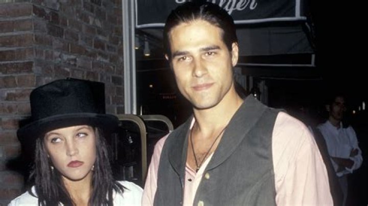 Lisa Marie & Danny Keough In 1992
