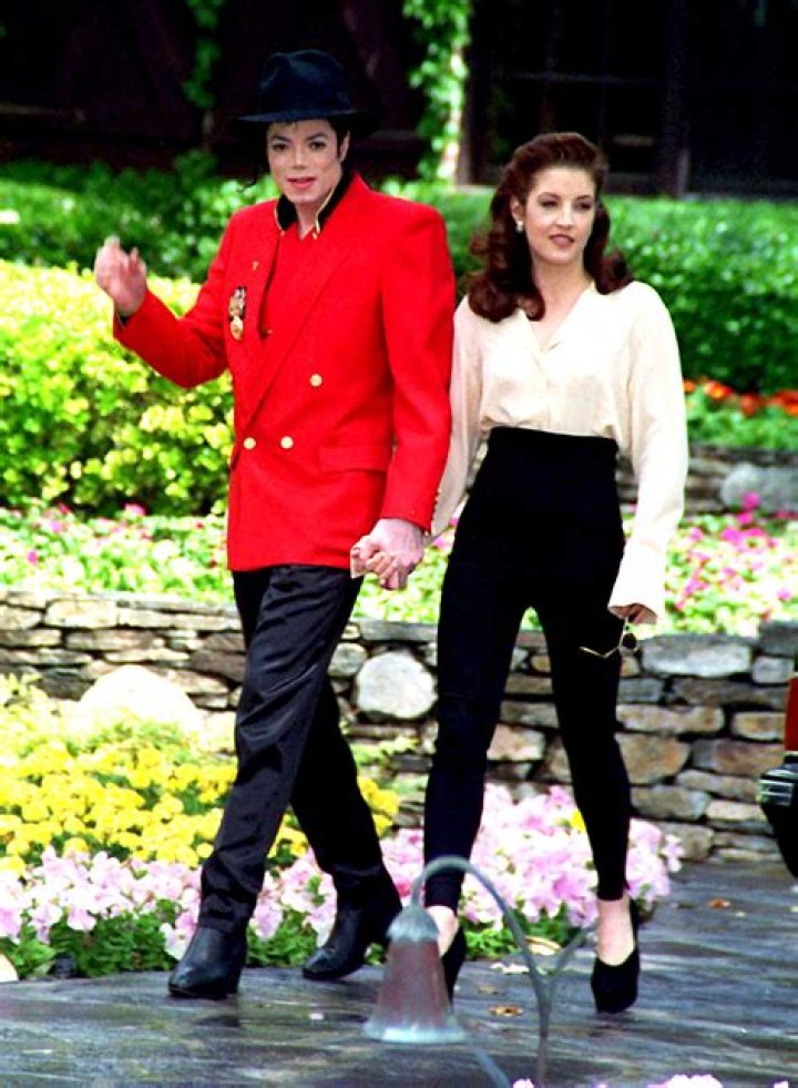 Lisa Marie Presley & Michael Jackson In Paris