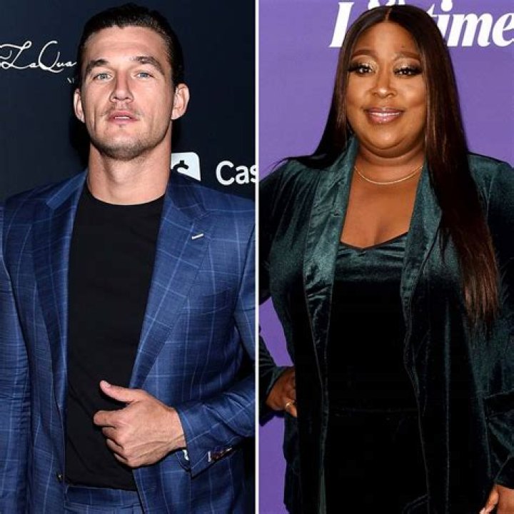 Loni Love Tyler Cameron