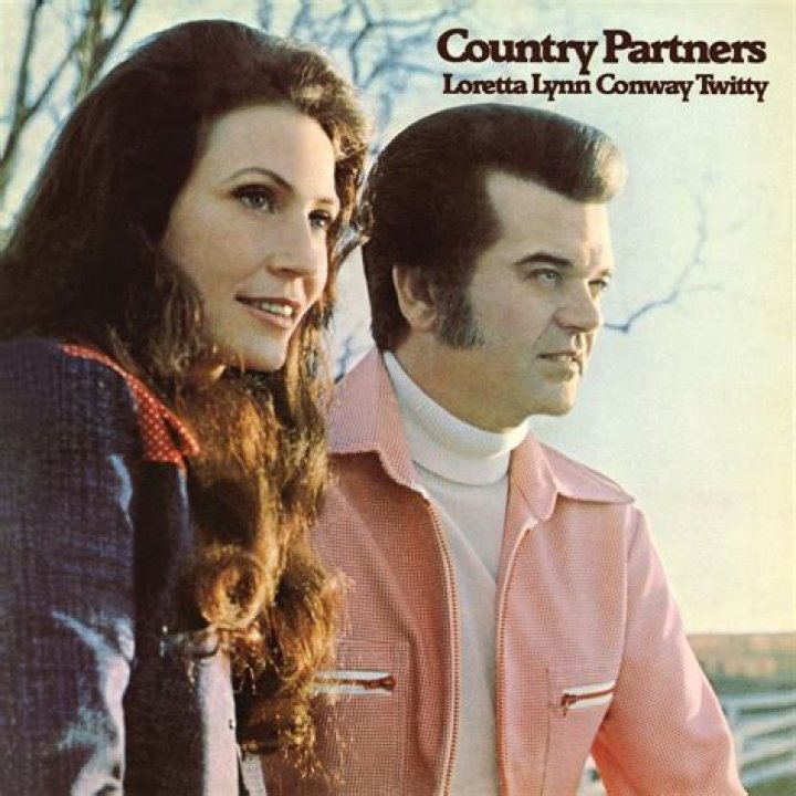 Loretta Lynn, Conway Twitty Loretta Lynn and Conway Twitty at the Gospel Music Association Awards in Nashville 1977 Loretta Lynn and Conway Twitty Performing, Nashville, USA