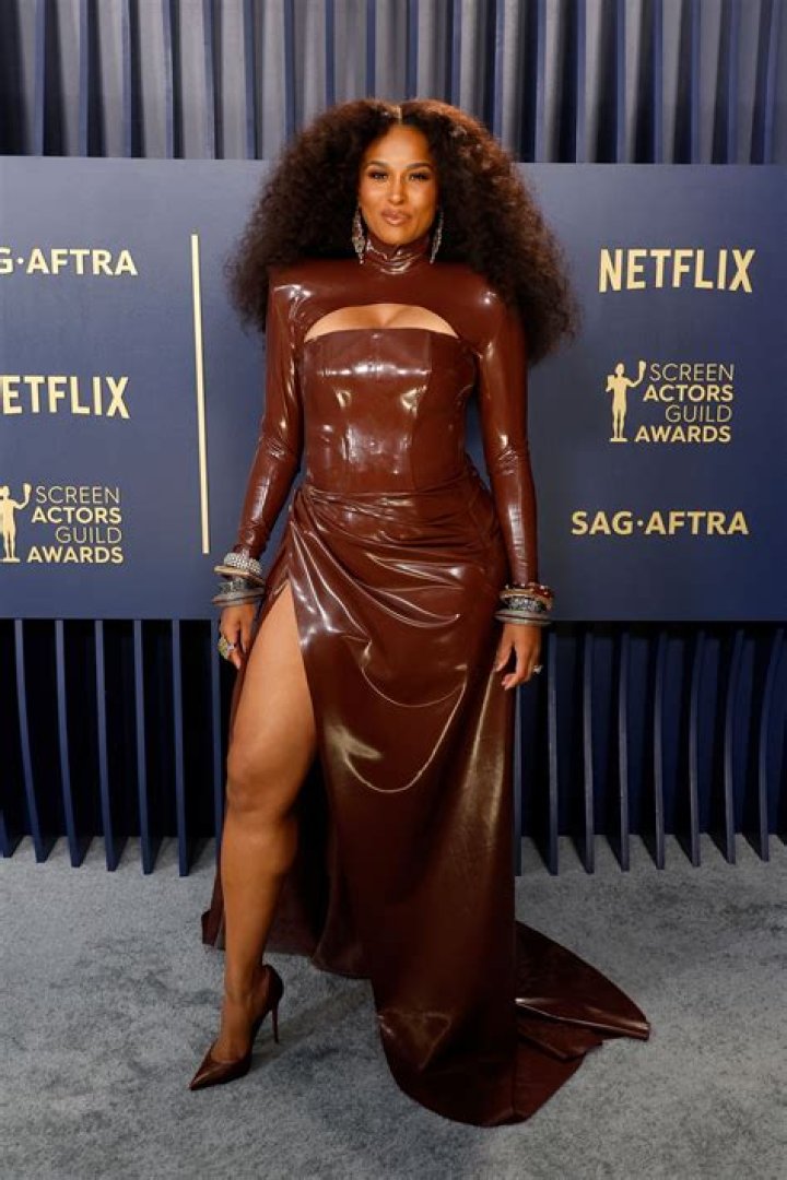 Los Angeles, CA - *EXCLUSIVE* - Ciara is in good spirits leaving her pre Grammy performance with Russel Wilson at the Hollywood Palladium in Los Angeles. Pictured: Ciara, Russel Wilson BACKGRID USA 3 FEBRUARY 2023 BYLINE MUST READ: iamKevinWong.com / BACKGRID USA: +1 310 798 9111 / UK: +44 208 344 2007 / *UK Clients - Pictures Containing Children Please Pixelate Face Prior To Publication*