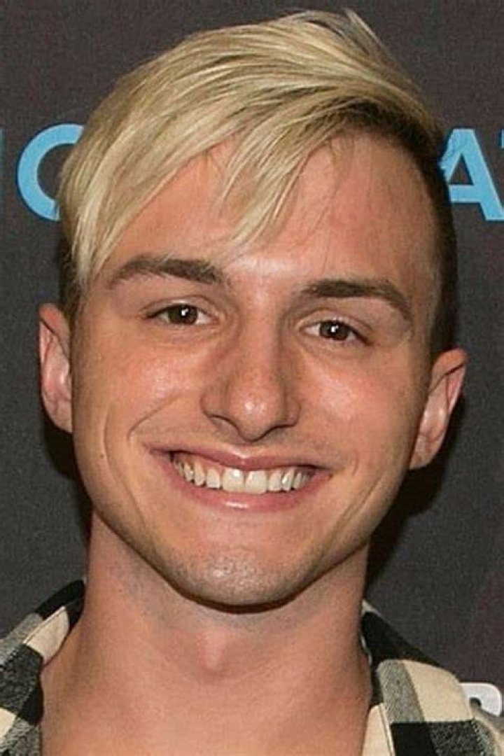 Lucas-Cruikshank-gallery-7