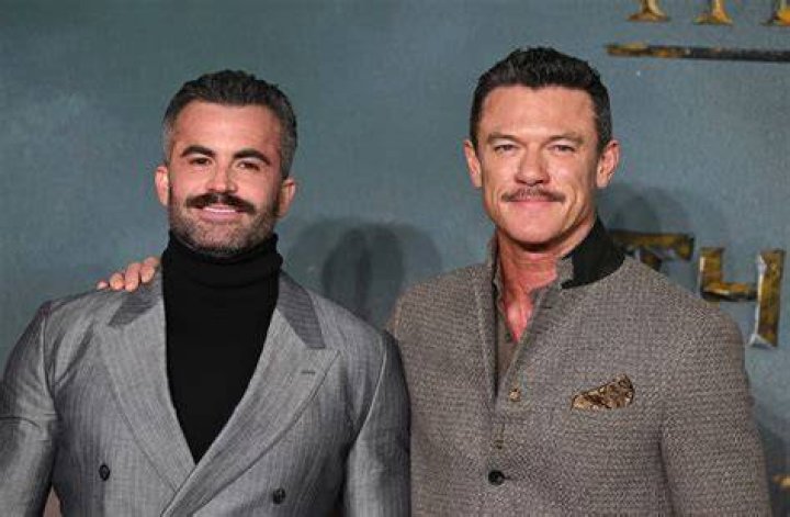 Luke Evans boyfriend