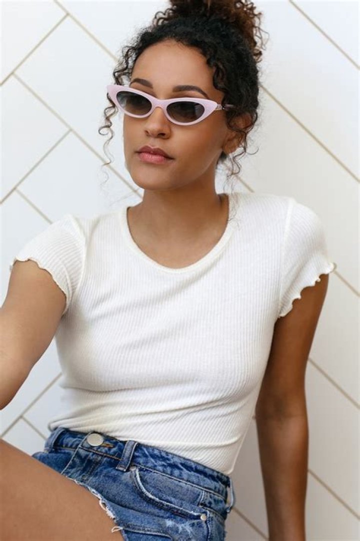 LULUS THE ULTRA JUNGLE BLUSH PINK CAT-EYE SUNGLASSES