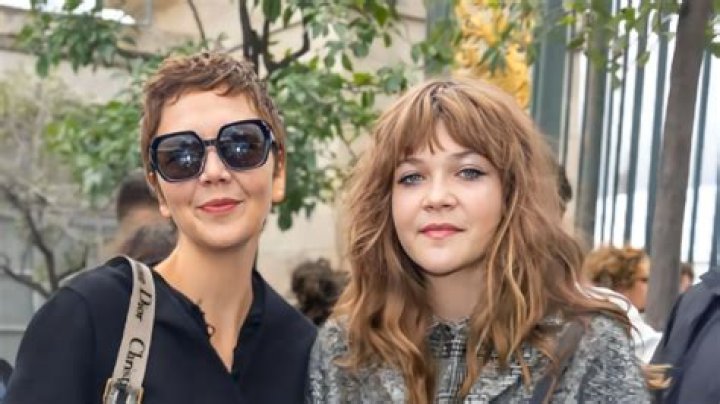 Maggie Gyllenhaal & Ramona Saarsgard