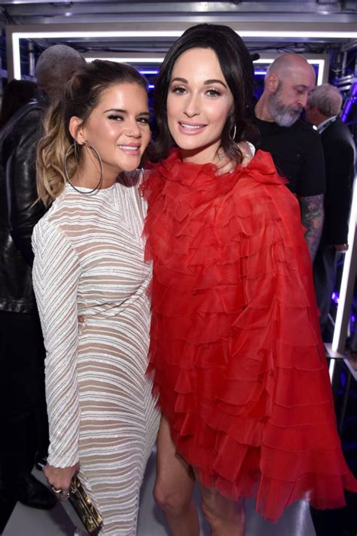 maren-morris-kacey-musgraves-kentucky-derby-2017