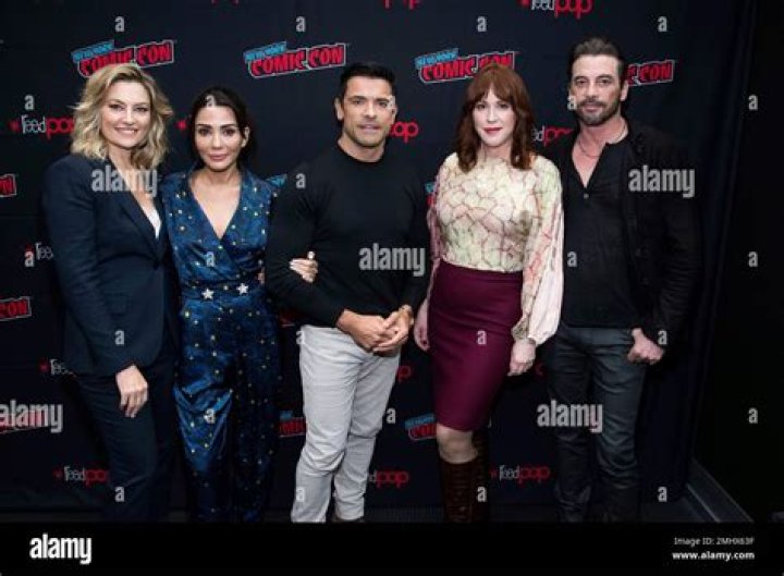 Mark Consuelos Marisol Nichols Skeet Ulrich