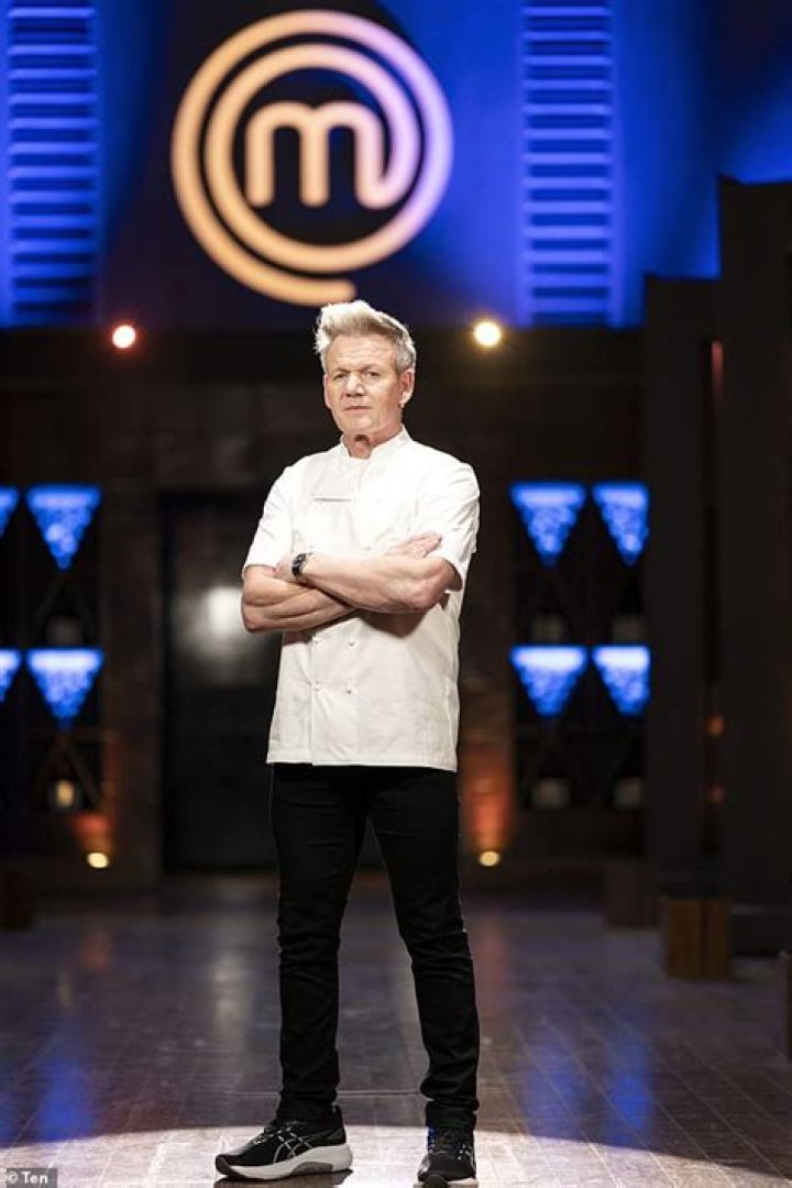 MASTERCHEF: Host / chef Gordon Ramsay (C) with judges Joe Bastianich (L) and Aar&oacute;n S&aacute;nchez (R) in the &ldquo;London Calling &ndash; Pt. 1&rdquo; episode of MASTERCHEF airing Wednesday, Sept. 4 (8:00-9:00 PM ET/PT) on FOX. &copy; 2019 FOX MEDIA LLC. CR: Matt Frost/FOX.