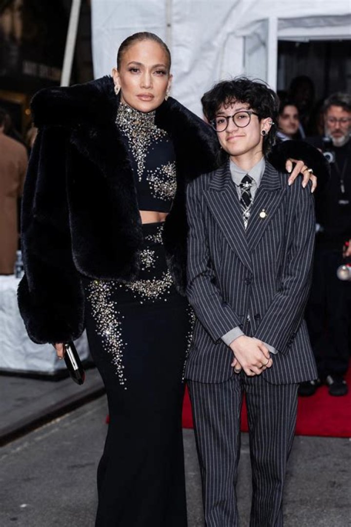 Max & Emme Muniz