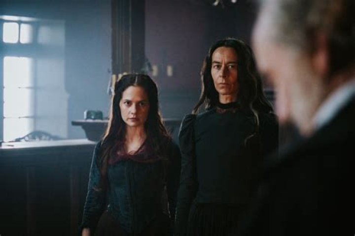 Melanie Zanetti In &lsquo;Raven&rsquo;s Hollow&rsquo;
