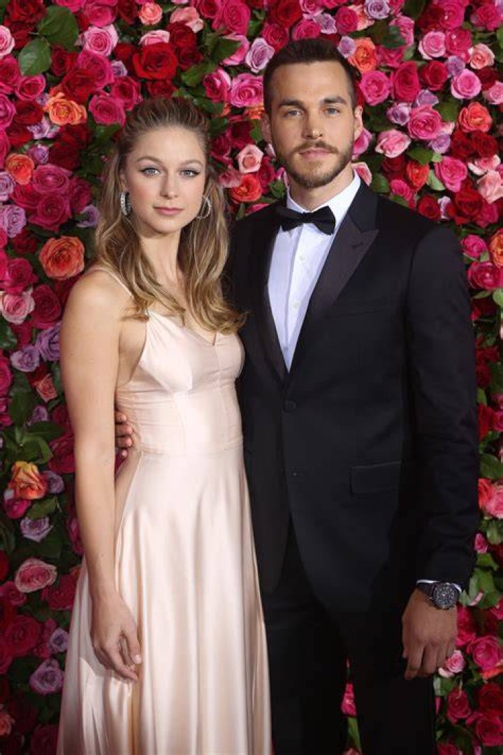 Melissa Benoist Chris Wood Married Supergirl Wedding