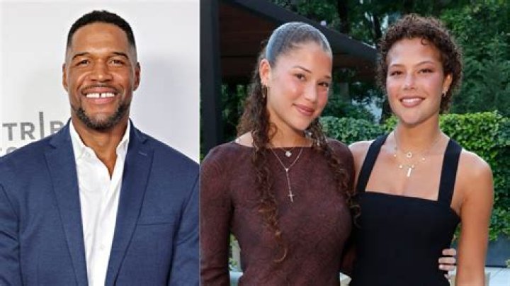 Michael Strahan and daughters Isabella Strahan, Sophia StrahanNickelodeon Kids' Choice Sports Awards, Arrivals, Barker Hanger, Los Angeles, USA - 11 Jul 2019