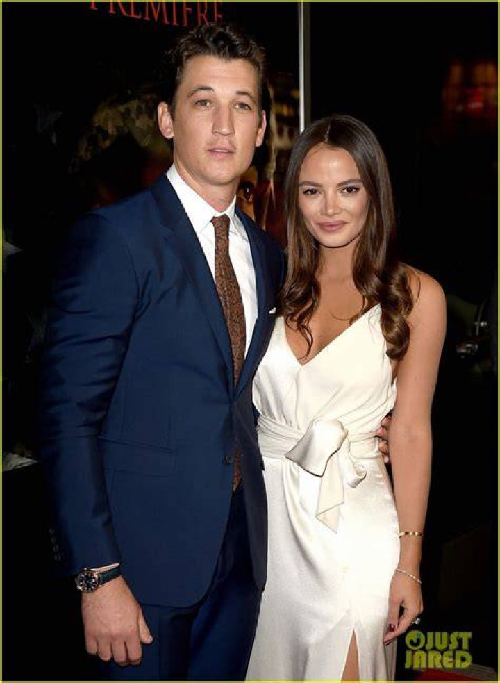 Miles Teller & Keleigh Sperry At The Premiere Of &lsquo;Top Gun: Maverick&rsquo;