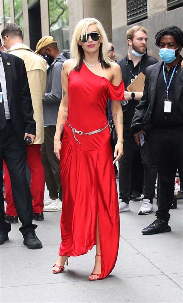 Miley Cyrus arrives at the Versace Fall/Winter collection presentation, at the Pacific Design Center in West Hollywood, Calif Versace Fall/Winter 2023 - Arrivals, West Hollywood, United States - 09 Mar 2023