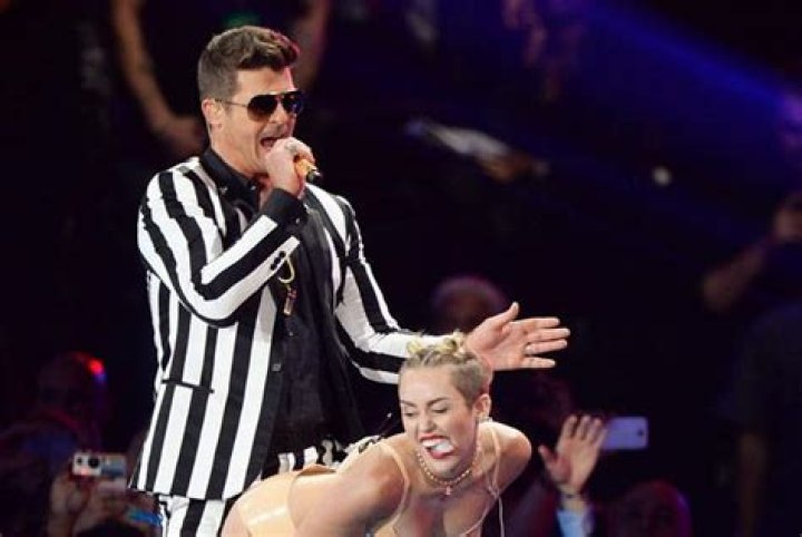 Miley Cyrus Grinding On Robin Thicke