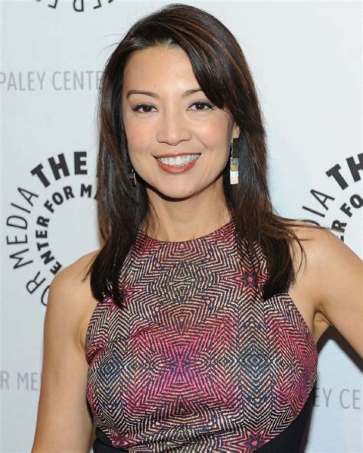 Ming-Na Wen
