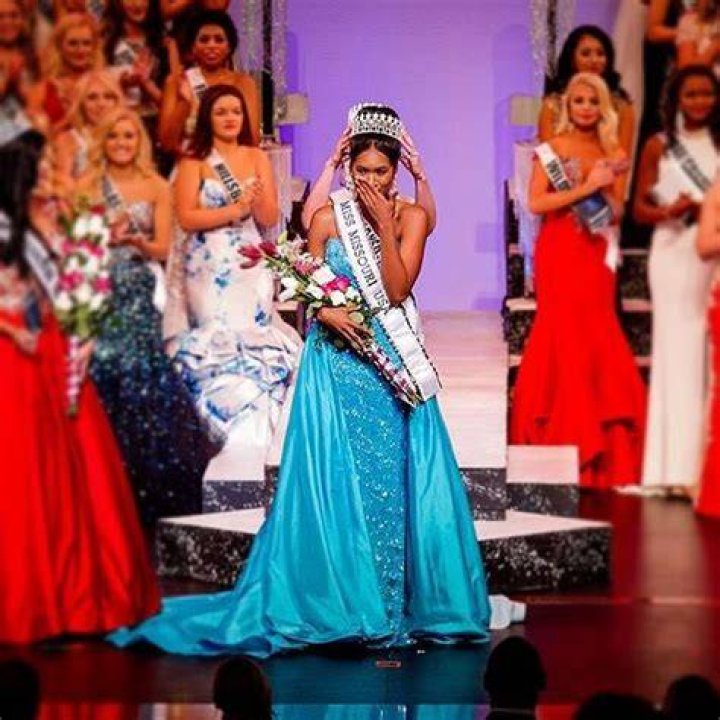 miss-missouri-bayleigh-dayton