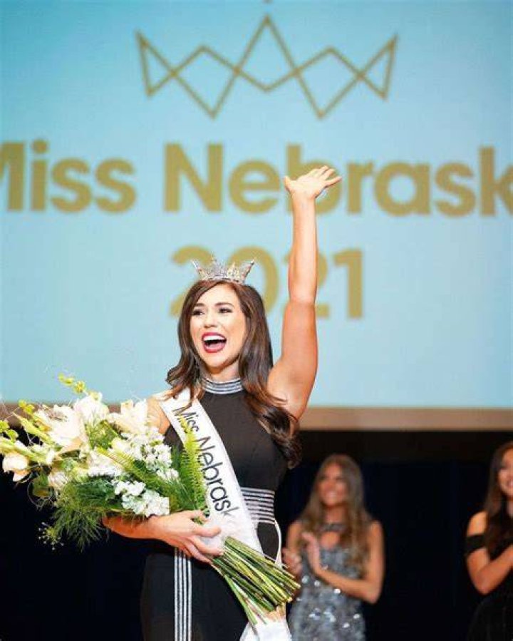 Miss Nebraska Morgan Holen