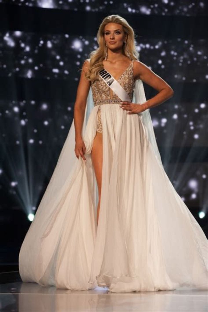 Miss USA Dresses 2019 &ndash;See The Contestants In Their Evening Gowns