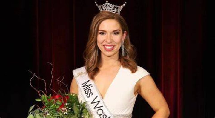 Miss Washington Maddie Louder