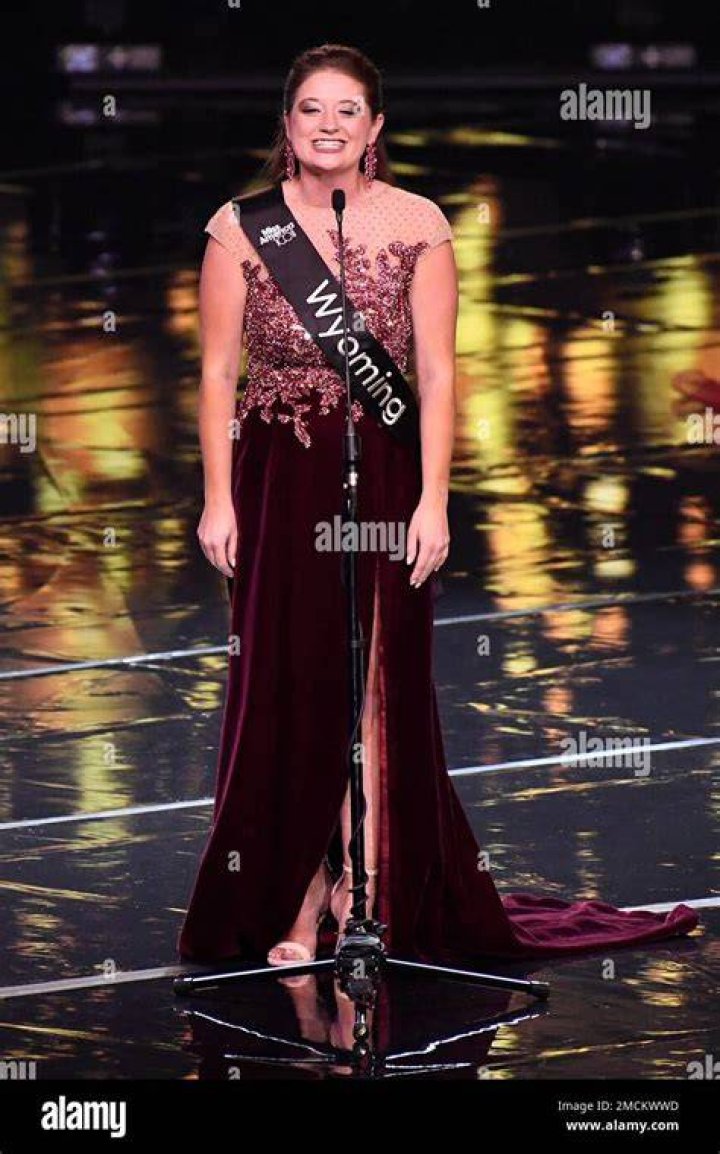 Miss Wyoming Mikkayla DeBolt