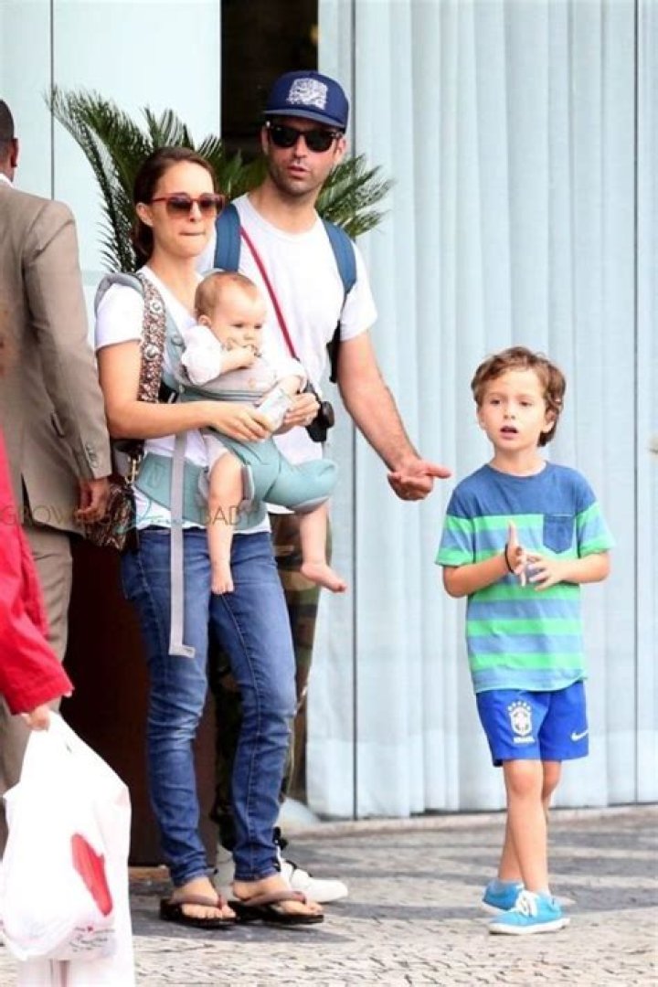 Natalie & Benjamin Take Their Kids For A Walk