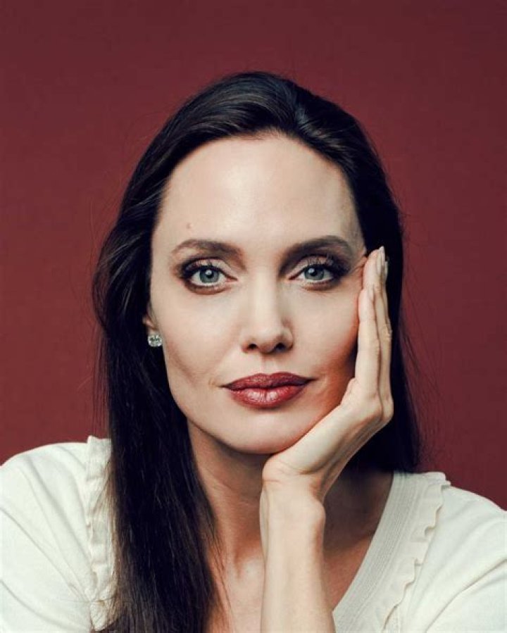 New York, NY - Actress Angelina Jolie and Pax Jolie-Pitt step out for dinner in New York. Pictured: Angelina Jolie, Pax Jolie-Pitt BACKGRID USA 17 JULY 2023 BYLINE MUST READ: JosiahW / BACKGRID USA: +1 310 798 9111 / UK: +44 208 344 2007 / *UK Clients - Pictures Containing Children Please Pixelate Face Prior To Publication*