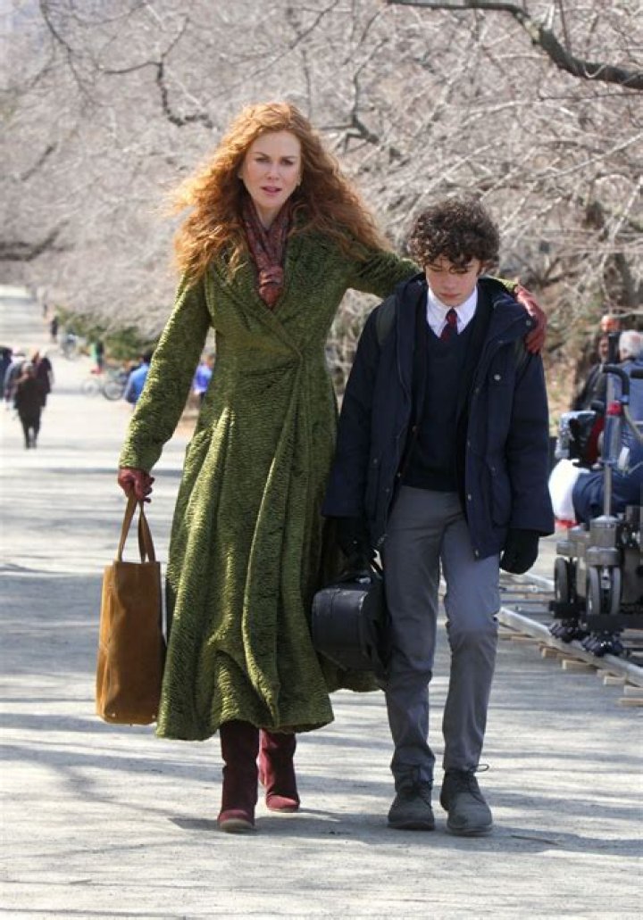Nicole Kidman filming The Undoing in NYC. Pictured: Nicole Kidman Ref: SPL5075316 270319 NON-EXCLUSIVE Picture by: SplashNews.com Splash News and Pictures Los Angeles: 310-821-2666 New York: 212-619-2666 London: 0207 644 7656 Milan: 02 4399 8577 World Rights