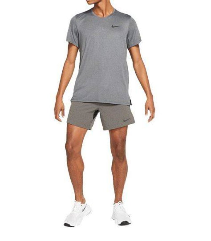 Nike Men&rsquo;s Superset Breathe Training Top, $26.25, Macys.com