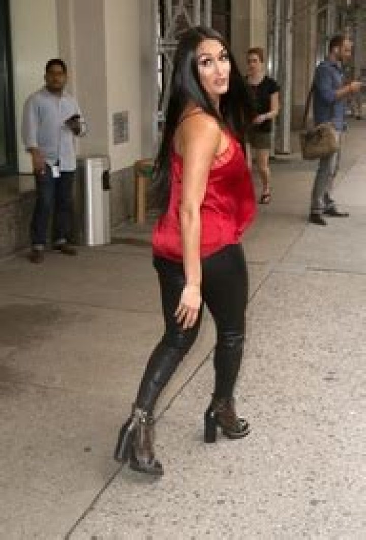 Nikki Bella Strolling In Los Angeles