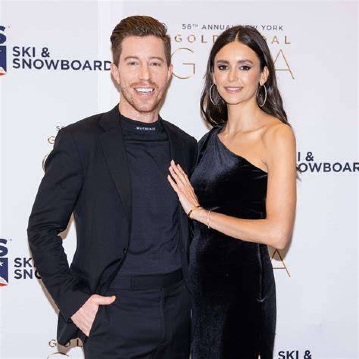 Nina Dobrev & Shaun White