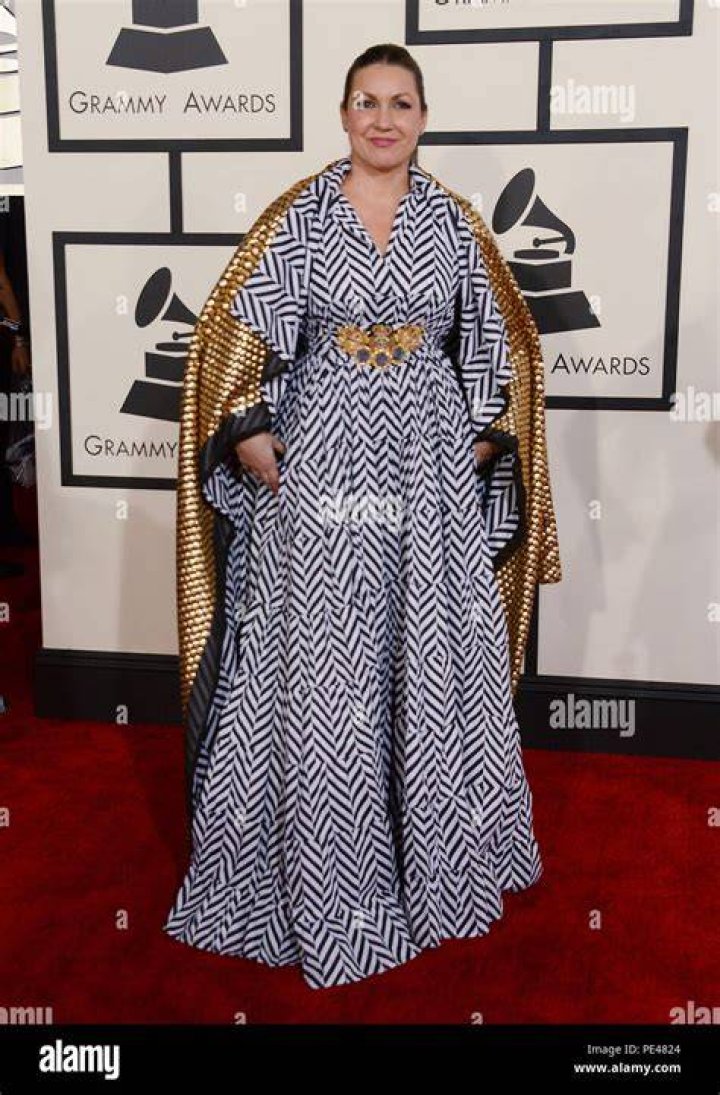 nina-pastori-grammys-2015-grammy-awards