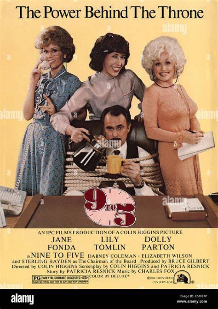 NINE TO FIVE, (aka 9 TO 5), from left: Lily Tomlin, Dolly Parton, Jane Fonda, 1980, TM & Copyright &copy; 20th Century Fox Film Corp./courtesy Everett Collection