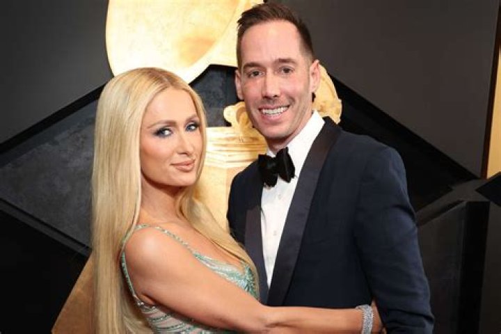 Paris Hilton & Carter Reum in South Africa