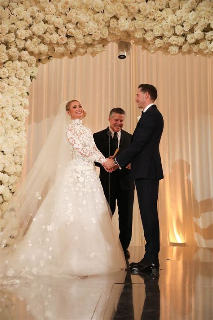 Paris Hilton & Carter Reum
