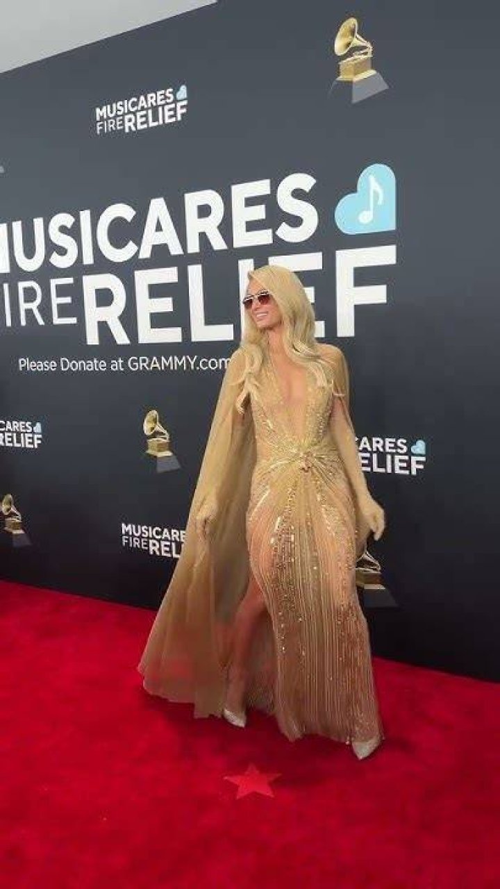 Paris Hilton Twirls