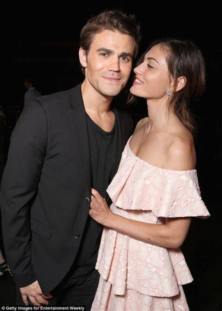 Paul-Wesley-Phoebe-Tonkin-Split-ftr