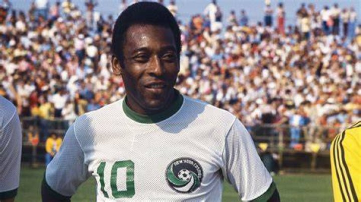 Pele (NY Cosmos) New York Cosmos v Los Angeles (LA) Aztecs 17 May 1976 North Amercian Soccer League (NASL) NASL 1976: NY Cosmos 6 LA Aztecs 0 Sport